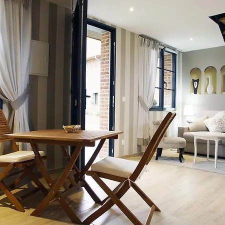 Bed & Breakfast La Cense - Ferme Des Tilleuls Houplines